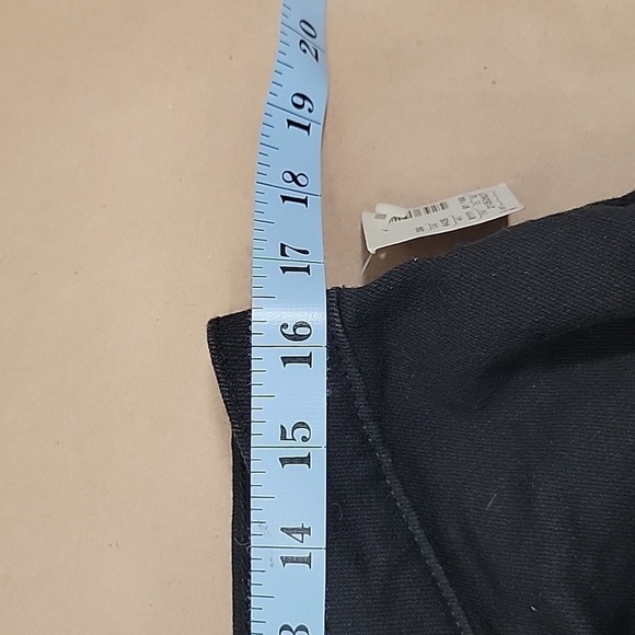Avenue Blues. Black Jeans, Size 18 Average.  Stretch.  NEW with Tag - Picture 4 of 14